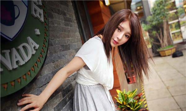 府谷想找一个女性生孩子给报酬-｛找个女人生孩子多少钱｝